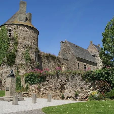 Sea View Family Escape Denneville