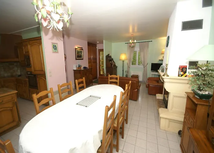 Sea View Family Escape * Denneville