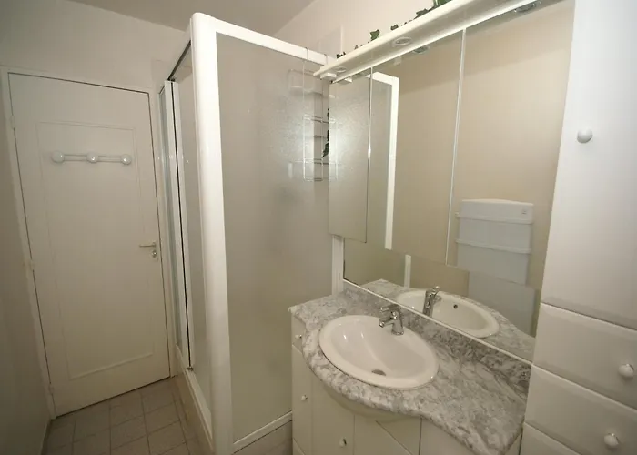 Sea View Family Escape *