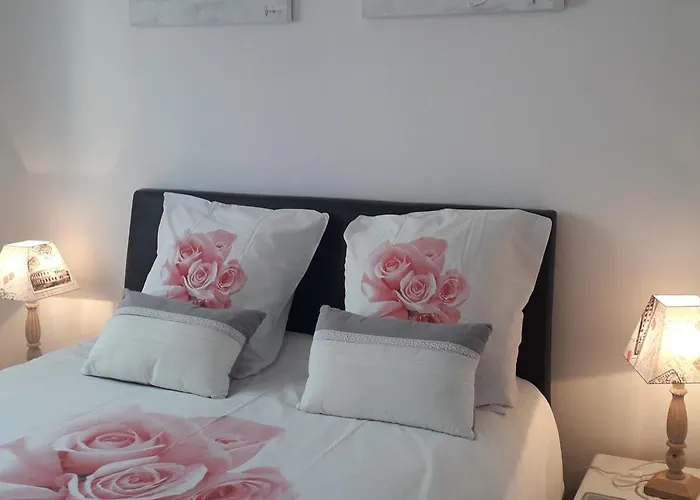 Sea View Family Escape * Denneville